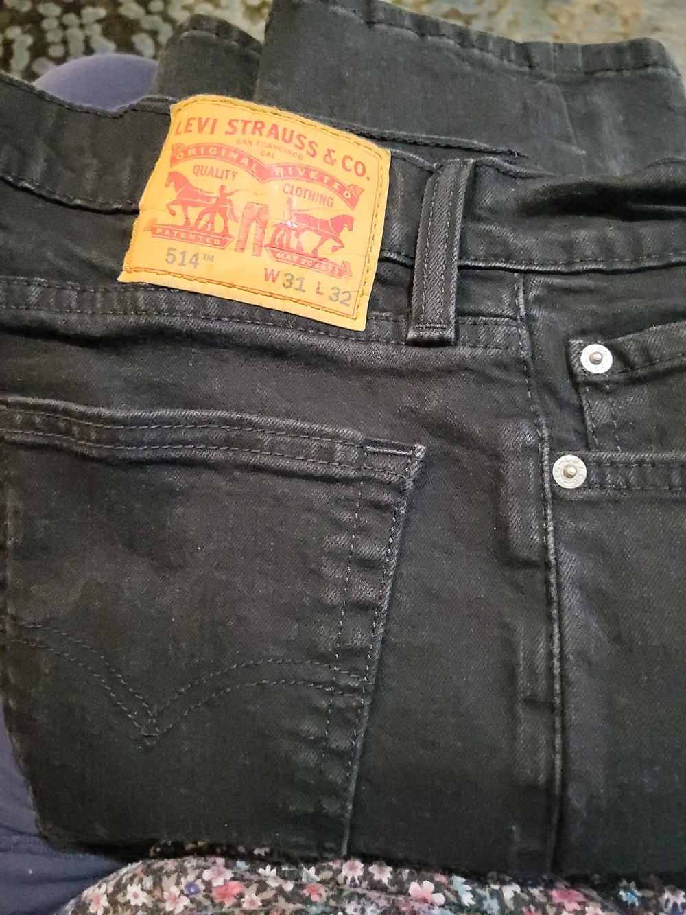 Levi's 514 Slim Straight Men's Jeans in Black with Tan Leather Patch